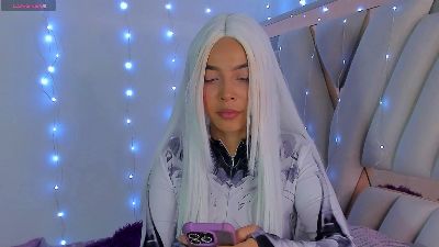 Evelin_888 live cam on Cam4