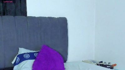 Evelin_888 live cam on Cam4