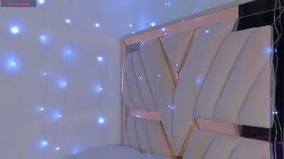 Evelin_888 live cam on Cam4