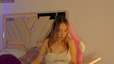 Evelin_888 live cam on Cam4