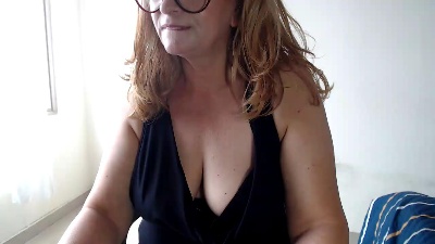 EvelynSmithCol live cam on Cam4