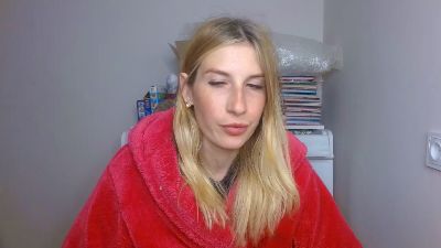 Evelyn_21_m live cam on Cam4