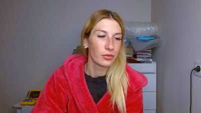 Evelyn_21_m live cam on Cam4