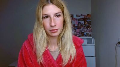 Evelyn_21_m live cam on Cam4