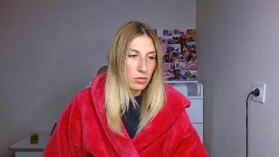 Evelyn_21_m live cam on Cam4