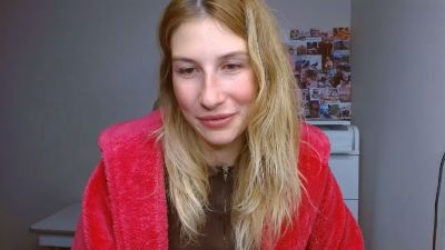 Evelyn_21_m live cam on Cam4