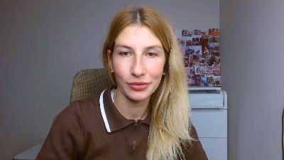 Evelyn_21_m live cam on Cam4