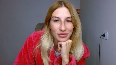 Evelyn_21_m live cam on Cam4
