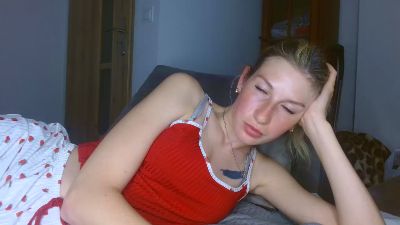 Evelyn_21_m live cam on Cam4