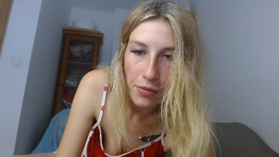 Evelyn_21_m live cam on Cam4