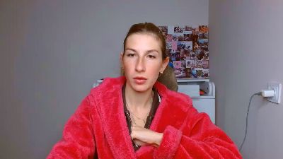Evelyn_21_m live cam on Cam4