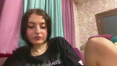 EvonLicano live cam on Cam4