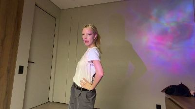 EvonTuplano live cam on Cam4