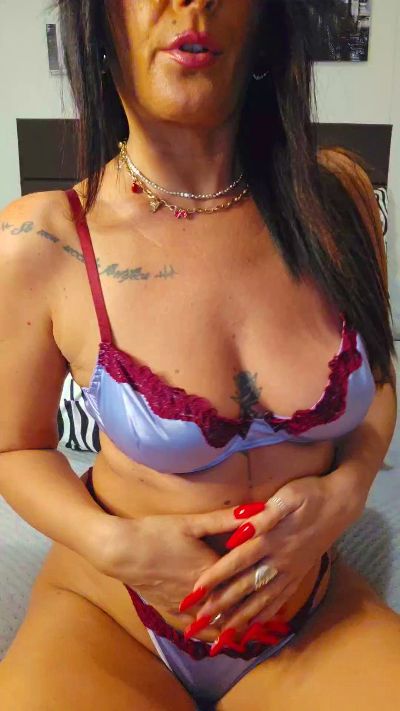 Evva_kiss live cam on Cam4