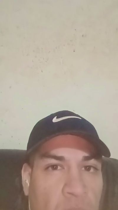 Exesese2 live cam on Cam4