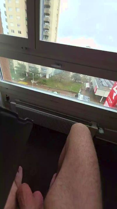 Exhib4voyeur live cam on Cam4