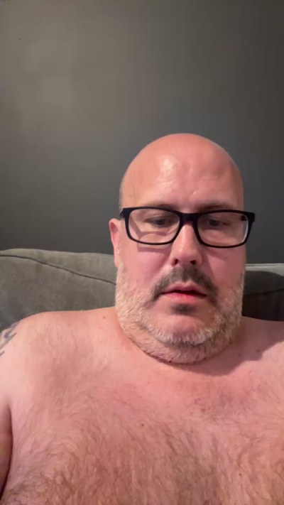 Exhibdaddy82 live cam on Cam4