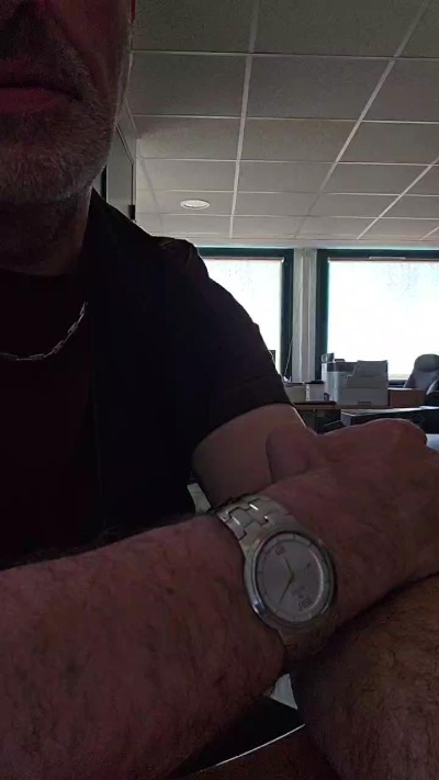 Exibbi42 live cam on Cam4