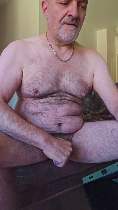 Exibbi42 live cam on Cam4