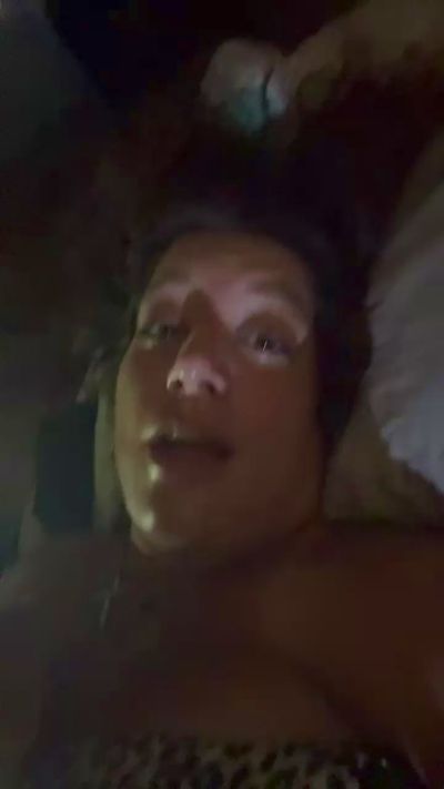 ExoticItalian69 live cam on Cam4