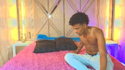 Exotic_boysxx live cam on Cam4