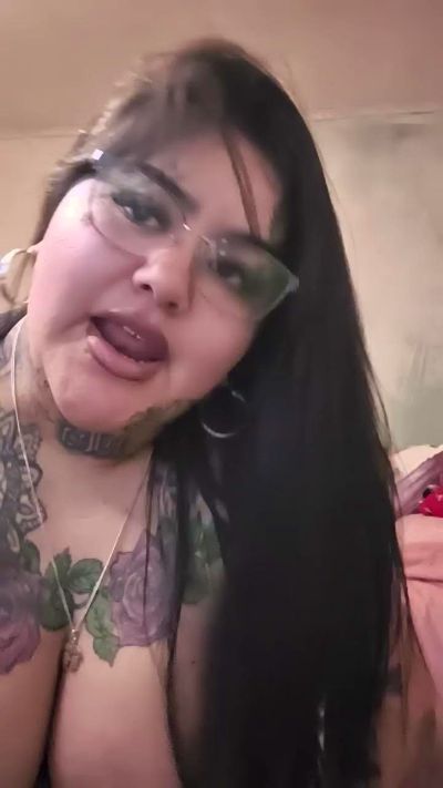 Exoticaculona live cam on Cam4