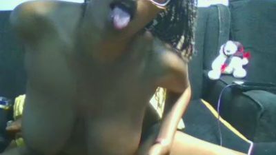 Exoticsexyboobs live cam on Cam4