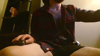 Explosive_andyy live cam on Cam4