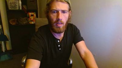 Explosive_andyy live cam on Cam4