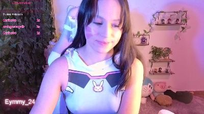 Eymmy_24 live cam on Cam4