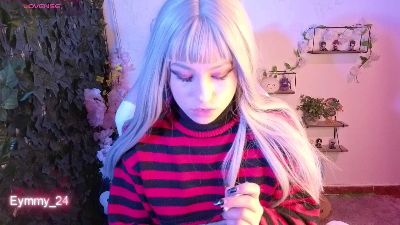Eymmy_24 live cam on Cam4