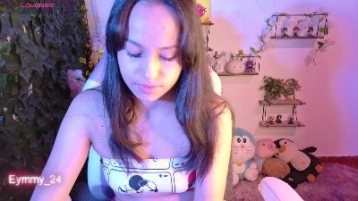 Eymmy_24 live cam on Cam4