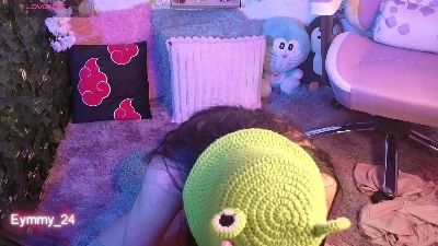 Eymmy_24 live cam on Cam4