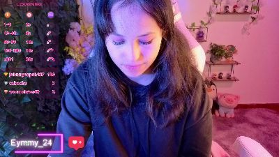 Eymmy_24 live cam on Cam4