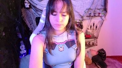 Eymmy_24 live cam on Cam4