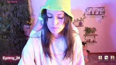 Eymmy_24 live cam on Cam4
