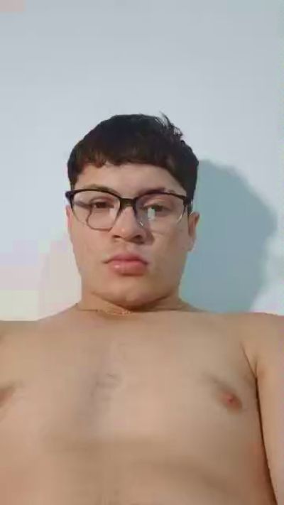 Eytan live cam on Cam4