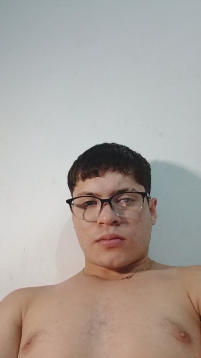 Eytan live cam on Cam4