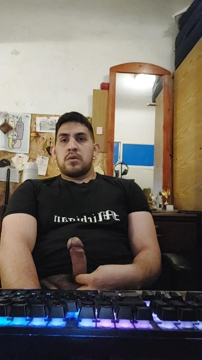 Ezeca1 live cam on Cam4