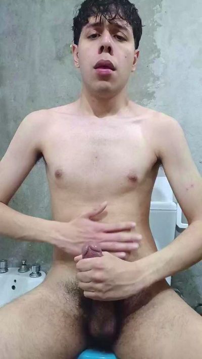 Ezekiel18 live cam on Cam4