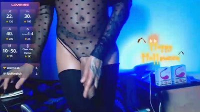 FEMSKYNNY live cam on Cam4