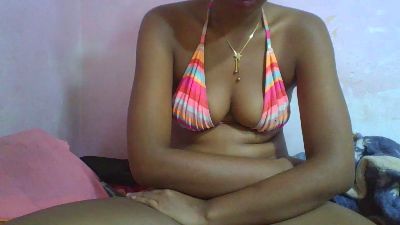 FLEURISSA live cam on Cam4