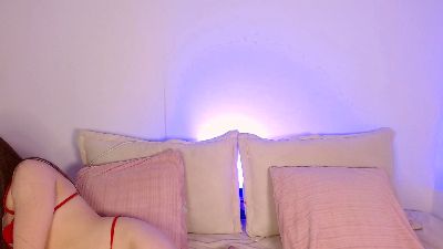 FLUFFY_PEIT1 live cam on Cam4