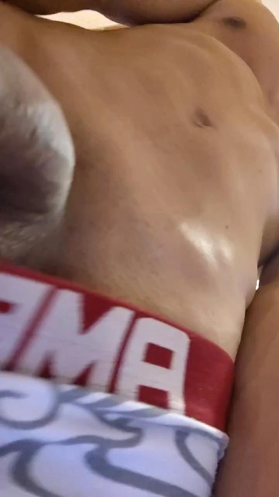 Fabi_02026 live male webcam from Peru