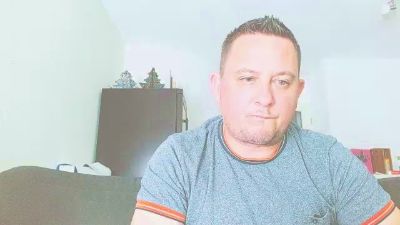 Fabien00031 live cam on Cam4