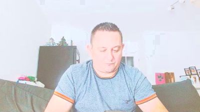 Fabien4431 live cam on Cam4