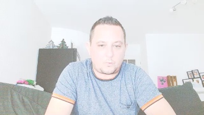 Fabien4431 live cam on Cam4