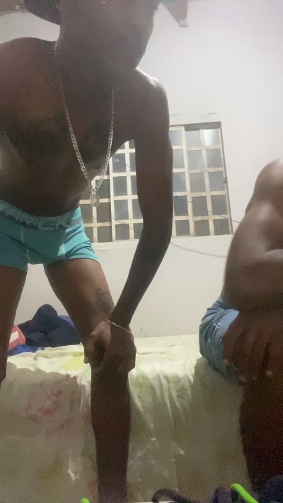 Fabiomineiroxxx live cam on Cam4