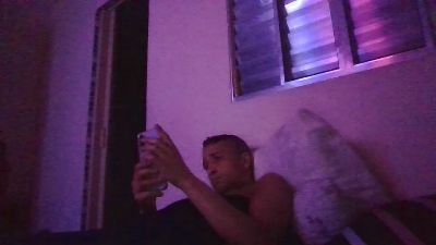 Fabricio_b live cam on Cam4