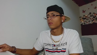 FabriitzioCock live cam on Cam4